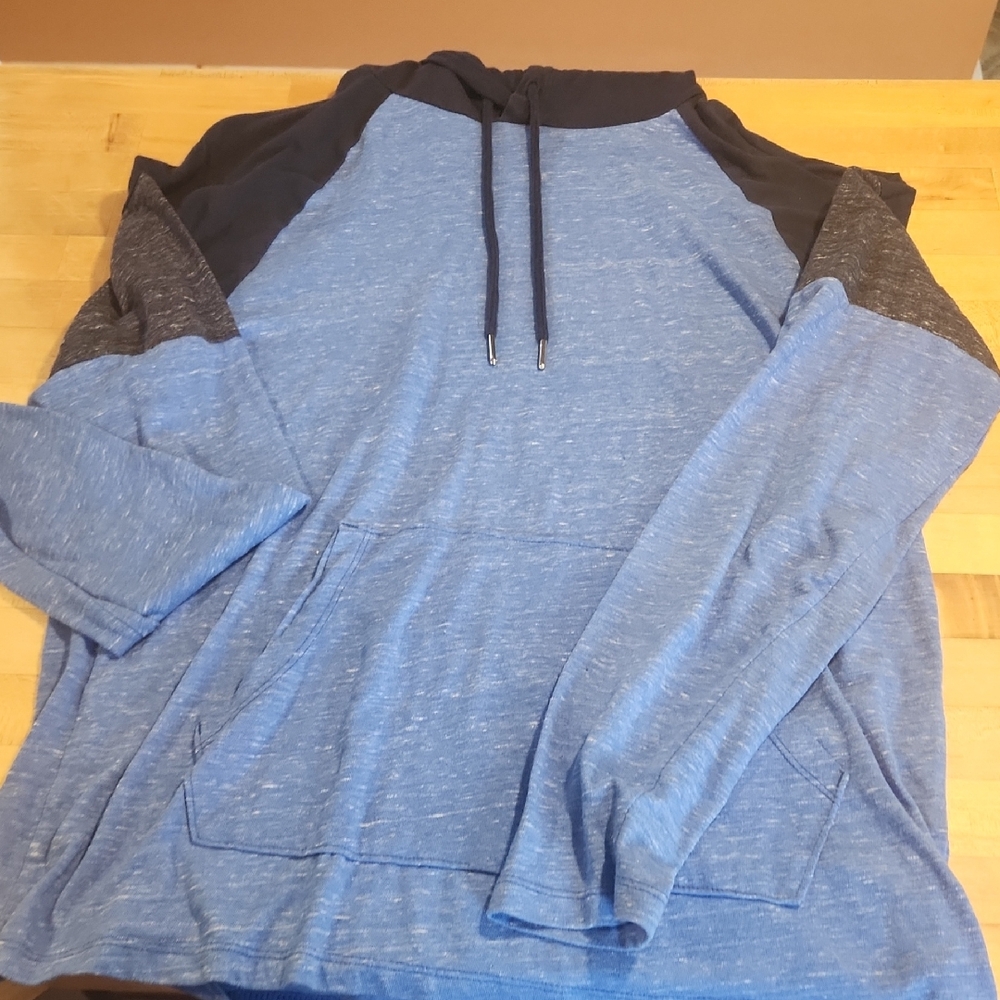 Old Navy Blue and Black Sweatshirt